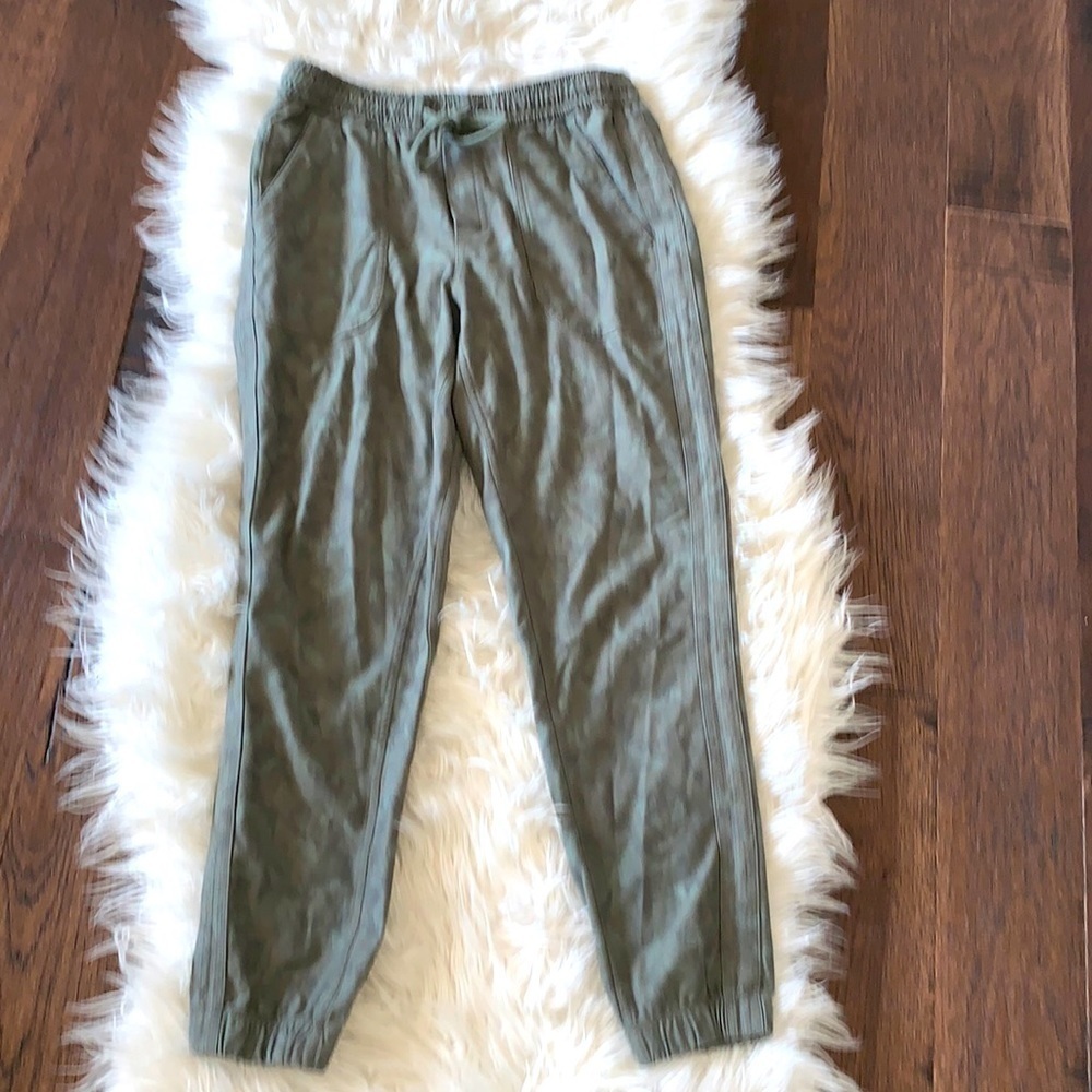 Trendy Athleta Farallon Jogger